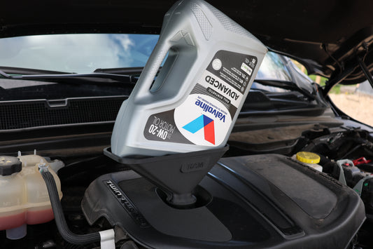 RAM Locking Oil Funnel